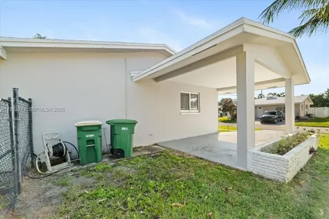 5402 NW 25th Terrace Tamarac FL 33309