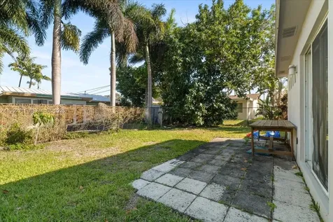 5402 NW 25th Terrace Tamarac FL 33309