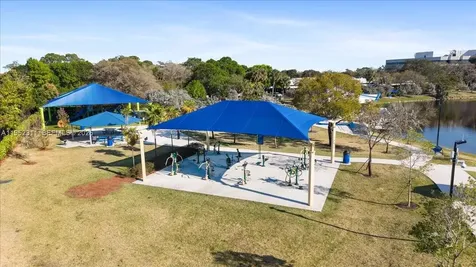 5402 NW 25th Terrace Tamarac FL 33309