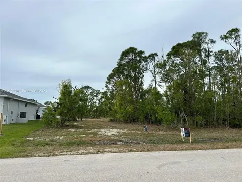 4732 NW 39 Place Other City - In The State Of Florida FL 33993