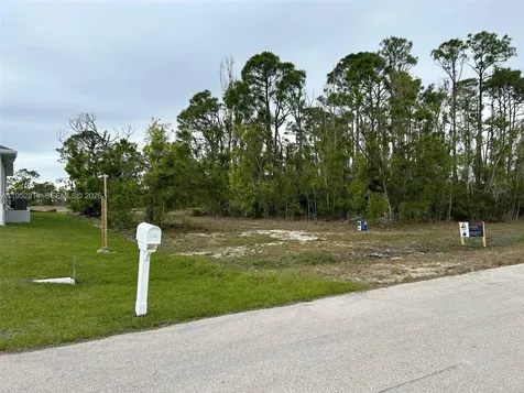 4732 NW 39 Place Other City - In The State Of Florida FL 33993