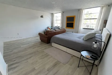710 Washington Avenue Miami Beach FL 33139
