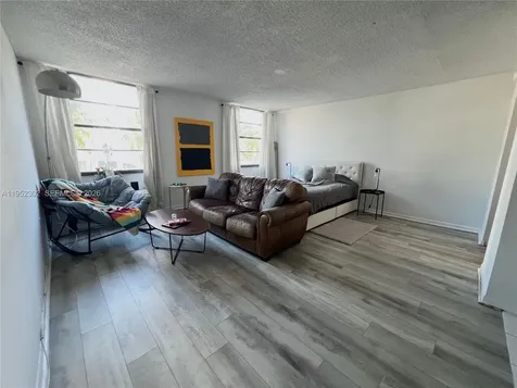 710 Washington Avenue Miami Beach FL 33139