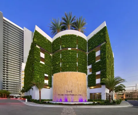 16385 Biscayne Boulevard North Miami Beach FL 33160