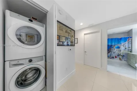16385 Biscayne Boulevard North Miami Beach FL 33160