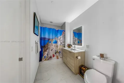 16385 Biscayne Boulevard North Miami Beach FL 33160