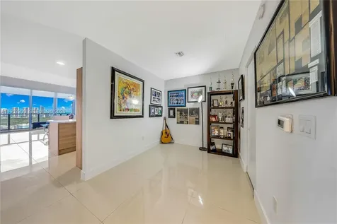 16385 Biscayne Boulevard North Miami Beach FL 33160