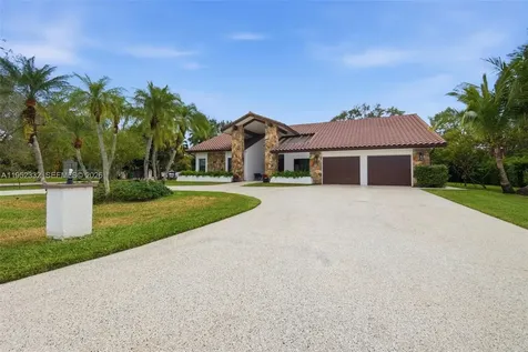 11850 Oak Leaf Drive Davie FL 33330