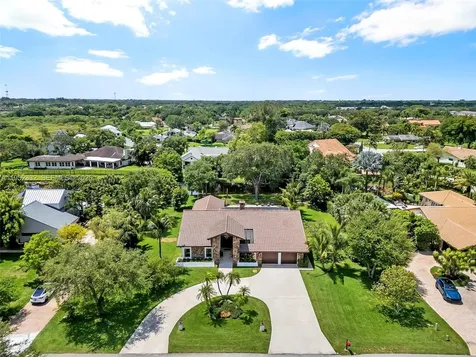 11850 Oak Leaf Drive Davie FL 33330