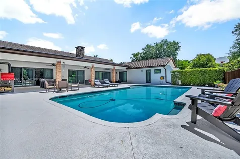 11850 Oak Leaf Drive Davie FL 33330
