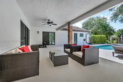 11850 Oak Leaf Drive Davie FL 33330