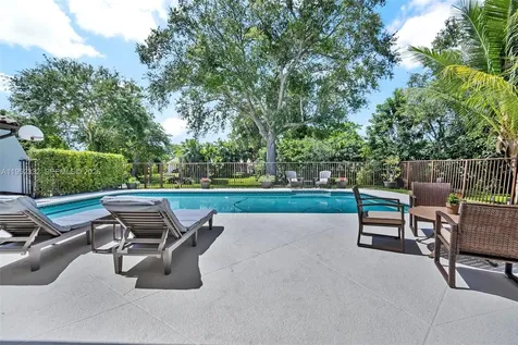 11850 Oak Leaf Drive Davie FL 33330