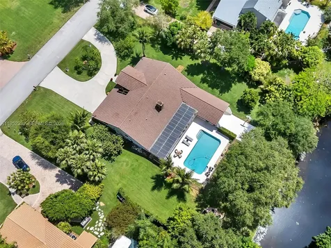 11850 Oak Leaf Drive Davie FL 33330