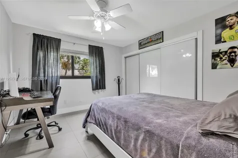 11850 Oak Leaf Drive Davie FL 33330