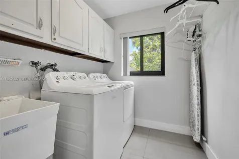 11850 Oak Leaf Drive Davie FL 33330