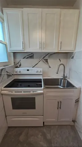 9680 NW 19th Place Sunrise FL 33322