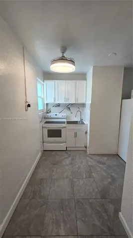 9680 NW 19th Place Sunrise FL 33322