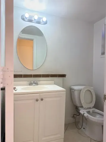 4879 N Hemingway Circle Margate FL 33063