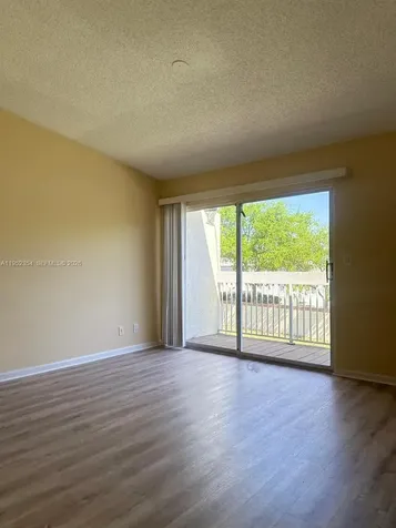 4879 N Hemingway Circle Margate FL 33063
