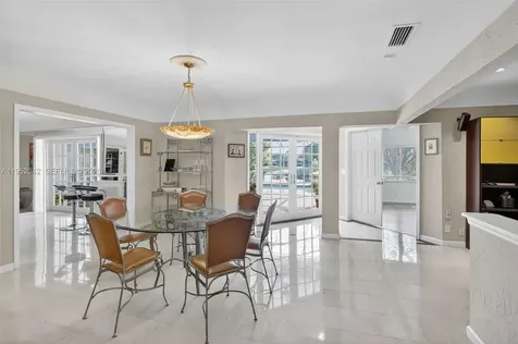 8704 Mahogany Avenue Plantation FL 33324