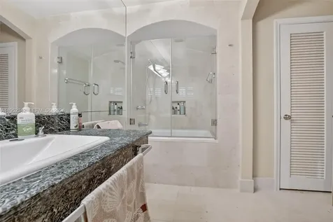 8704 Mahogany Avenue Plantation FL 33324
