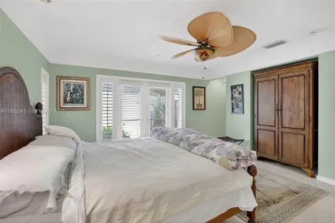 8704 Mahogany Avenue Plantation FL 33324