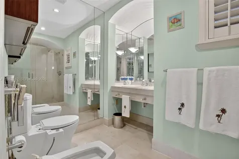 8704 Mahogany Avenue Plantation FL 33324