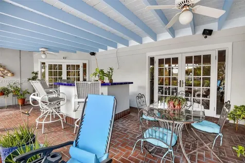 8704 Mahogany Avenue Plantation FL 33324
