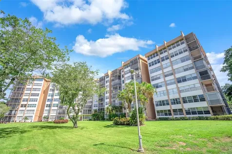 1300 Saint Charles Place Pembroke Pines FL 33026