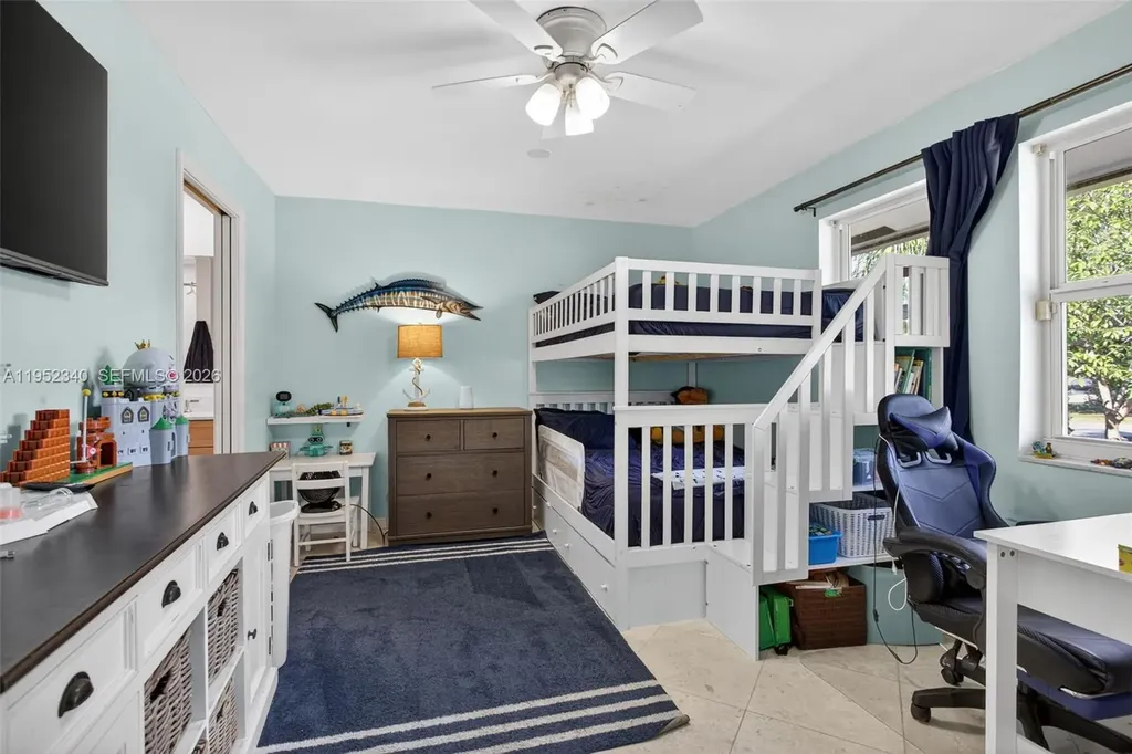 2910 NE 52nd Street Fort Lauderdale FL 33308