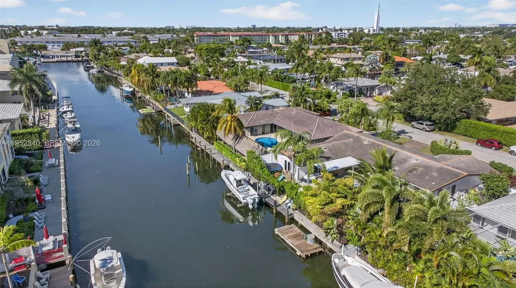 2910 NE 52nd Street Fort Lauderdale FL 33308