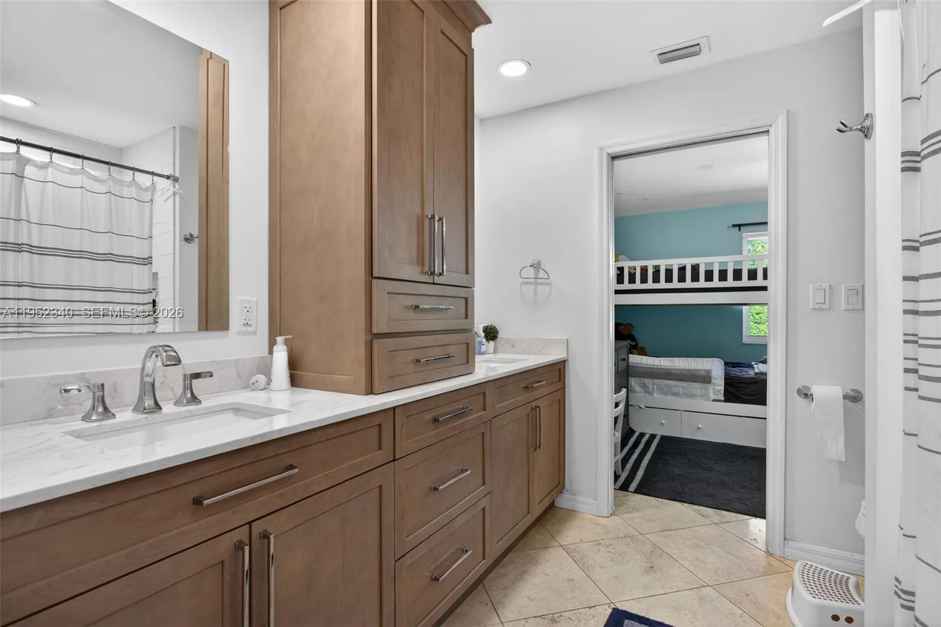 2910 NE 52nd Street Fort Lauderdale FL 33308