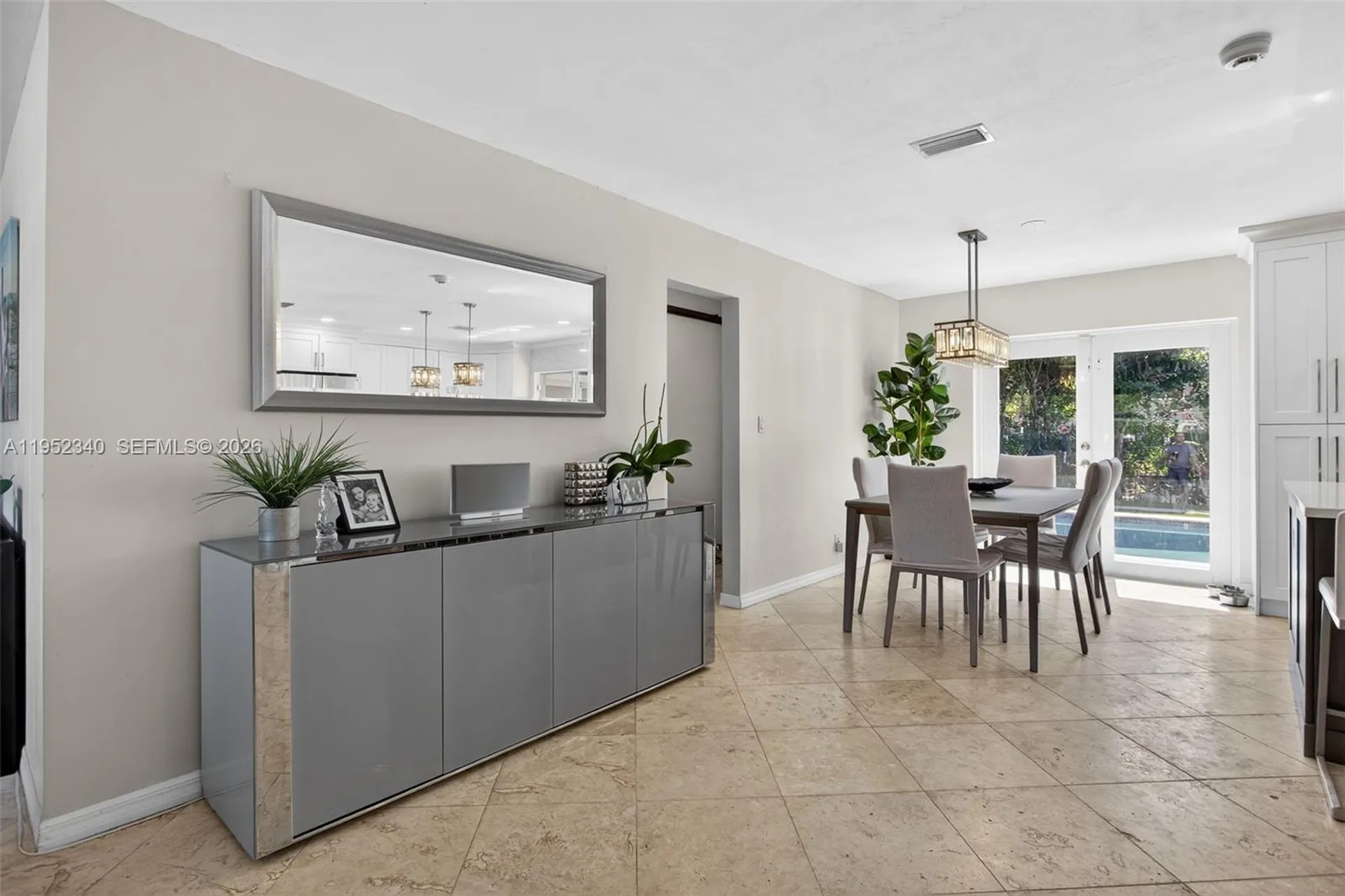 2910 NE 52nd Street Fort Lauderdale FL 33308