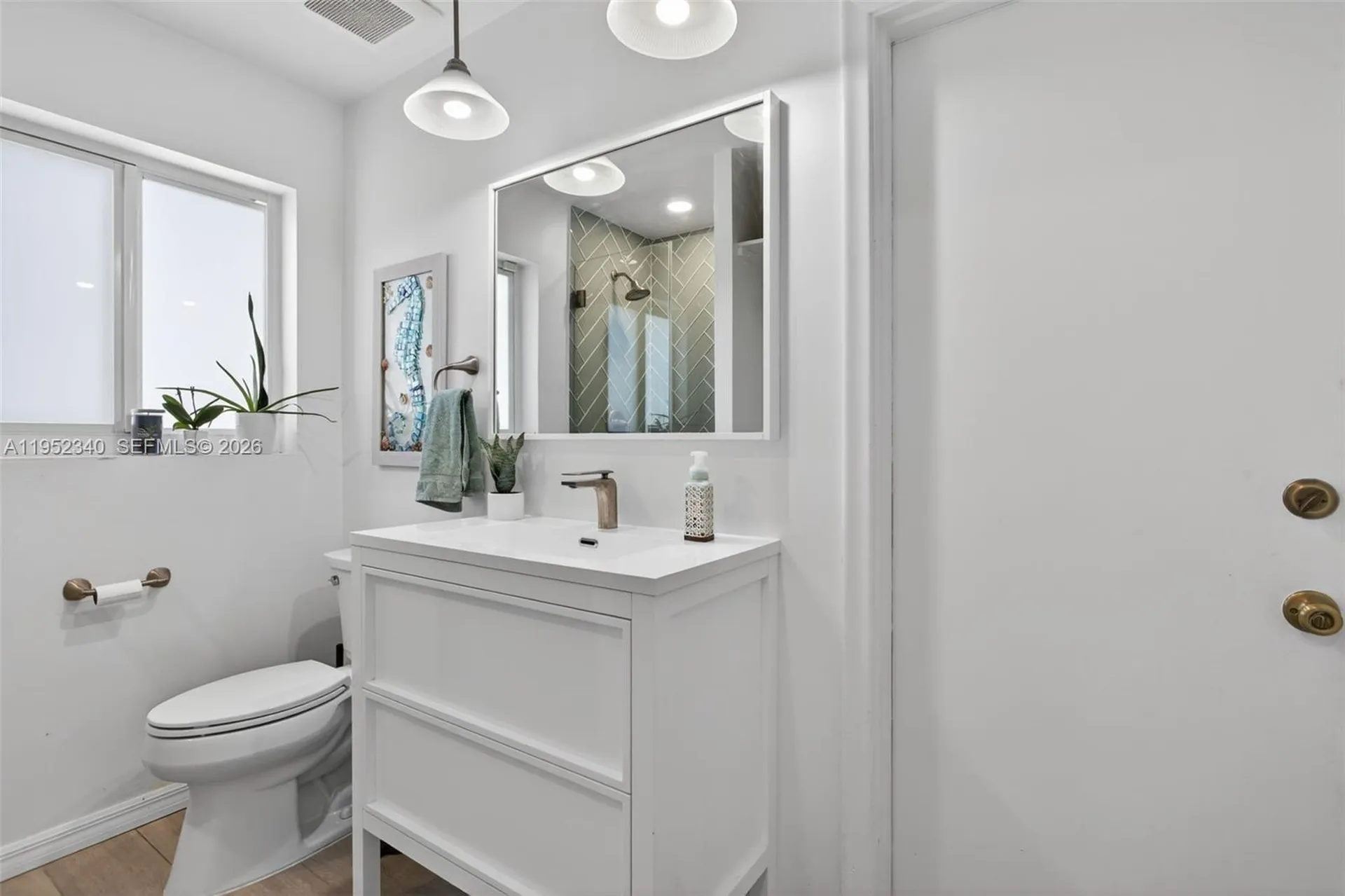 2910 NE 52nd Street Fort Lauderdale FL 33308