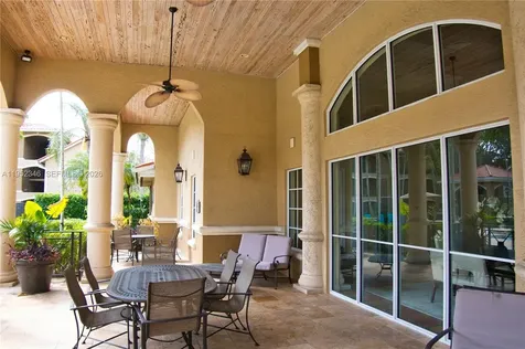 100 SW 117th Terrace Pembroke Pines FL 33025