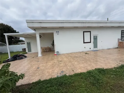 12202 SW 216th Street Miami FL 33170