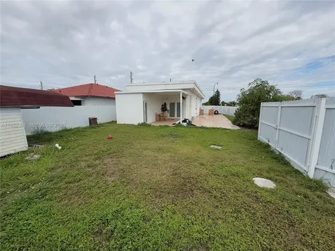 12202 SW 216th Street Miami FL 33170