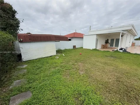 12202 SW 216th Street Miami FL 33170