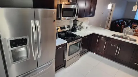 13337 SW 112th Place Miami FL 33176