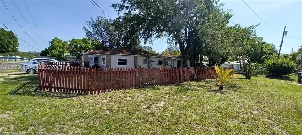 509 S Florida Avon Park FL 33825