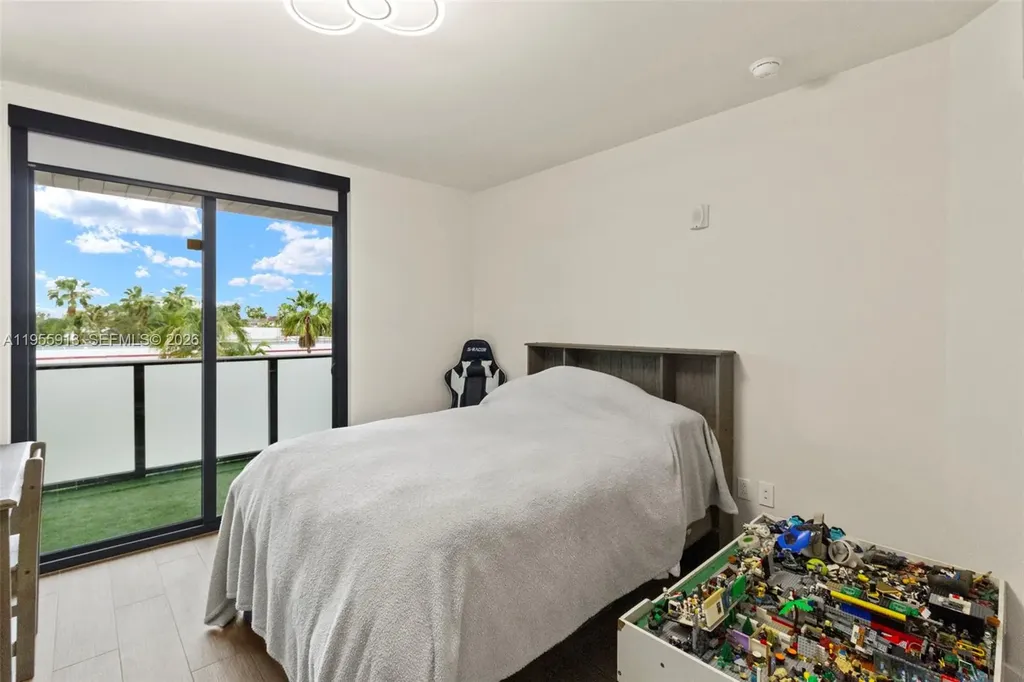 3040 N Ocean Boulevard Fort Lauderdale FL 33308