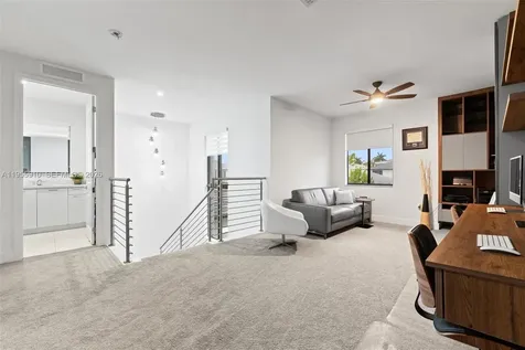 8086 NW 47th Terrace Doral FL 33166