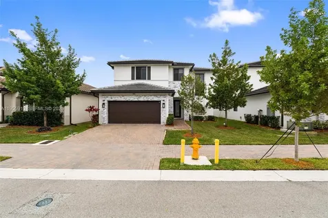 8086 NW 47th Terrace Doral FL 33166