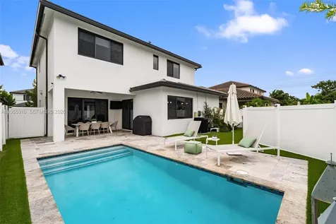 8086 NW 47th Terrace Doral FL 33166