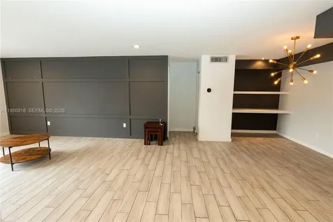 7743 SW 86th Street Miami FL 33143