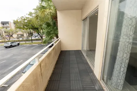 7743 SW 86th Street Miami FL 33143