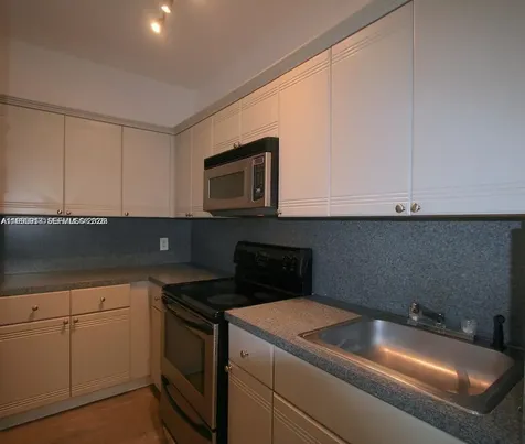 820 Euclid Avenue Miami Beach FL 33139
