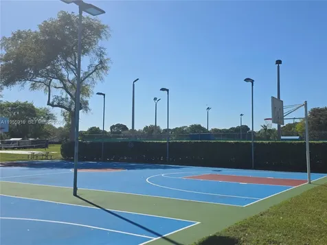 13505 SW 104th Terrace Miami FL 33186