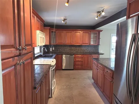 13505 SW 104th Terrace Miami FL 33186