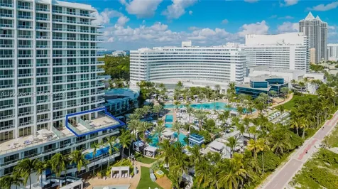 4391 Collins Avenue Miami Beach FL 33140
